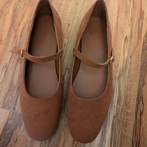 Suede GAPMary Jane Flats